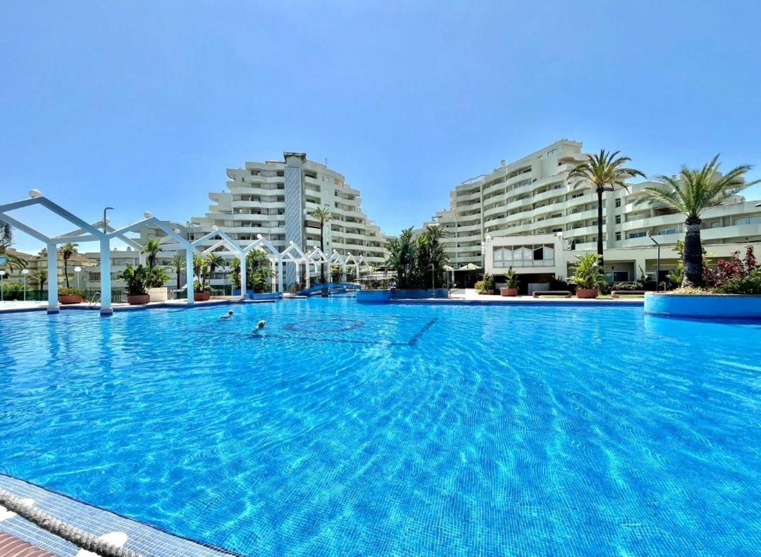 El Estudio De La Playa Benalbeach 317 Terraza Vistas Al Mar Benalmadena Luaran gambar